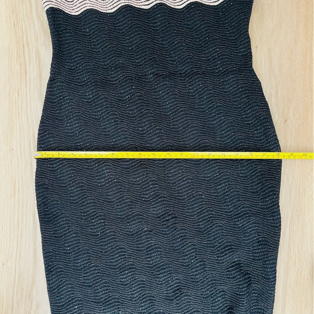 St. John Knit V-Neck Sequin Tank Dress - Picture 9 of 12